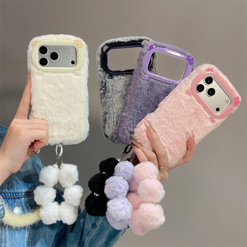 Phone Cases Iphone 11 - غطاء هاتف فاخر من الفرو الناعم