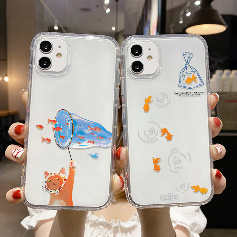 حافظة هاتف شفافة على شكل سمكة  - مراجعة Phone Cases Clear وسعره