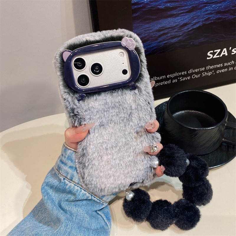 غطاء هاتف فاخر من الفرو الناعم - مراجعة Phone Cases Iphone 11 وسعره