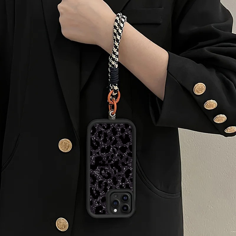 جراب هاتف بتصميم فهد أسود منقط - مراجعة Phone Cases With Straps وسعره